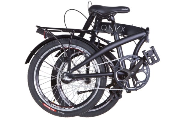 Hopfällbar cykel i svart, kompakt och stilren design.