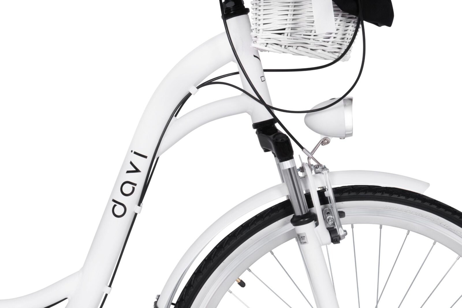 Vit cykel med korg och lampor