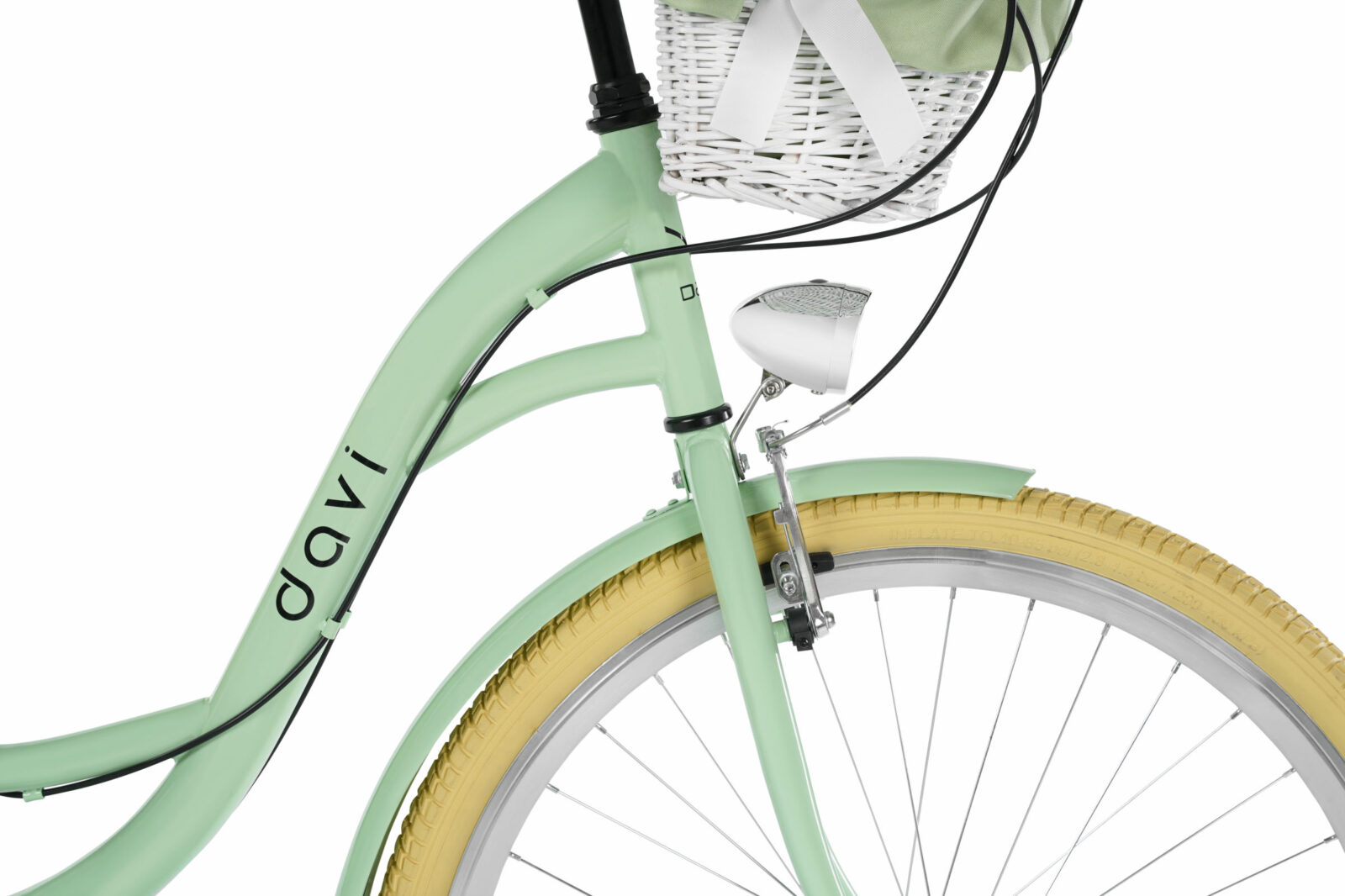 Grön cykel med korg och vita detaljer