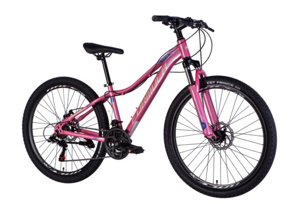 Rosa mountainbike med grova däck och växlar.